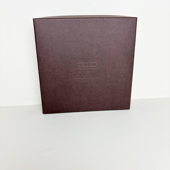 Coach Other - Coach Box